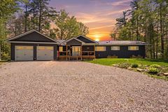 18 Baker Boulevard, Kawartha Lakes, ON K0M 2B0