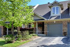 118 Lynch Circle, Guelph, ON N1L 1R8