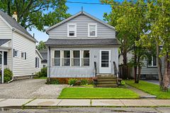 21 Isabel Street, St. Thomas, ON N5R 3J7