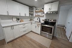 803 King Street 8, Port Colborne, ON L3K 4J3