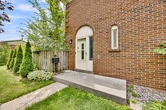408 Homestead Court 28, London North, ON N6G 2E9