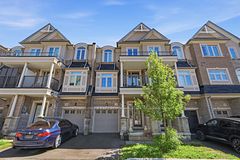58 Borers Creek Circle, Hamilton, ON L8B 1W3