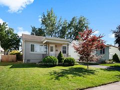 6168 Churchill Street, Niagara Falls, ON L2G 2X3