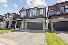 3 INGALLS Avenue, Brantford, ON N3V 0B7