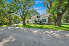 256 Wilson Street N, Mississippi Mills, ON K0A 1A0