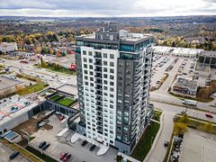 4286 E King Street 1004, Kitchener, ON N2P 2E9