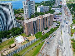1100 Ambleside Drive 708, Woodroffe, ON K2B 8G6