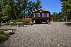 2981 White Lake Road, McNab/Braeside, ON K0A 3L0