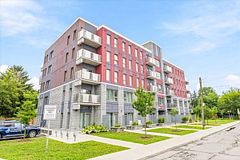 77 Leland Street 214, Hamilton, ON L8S 3A1