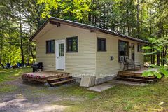 69 North Drive, Huntsville, ON P1H 2J2
