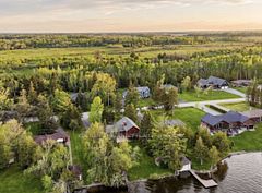 44 Pinewood Boulevard, Kawartha Lakes, ON K0M 2T0