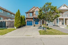 36 Tidemore Heights, Hamilton, ON L8E 0B8