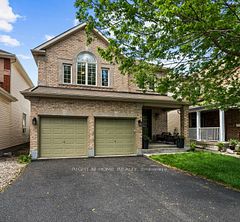 517 STONECHURCH Way, Barrhaven, ON K2J 0C6