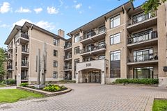 808 Bronson Avenue 312, Dows Lake - Civic Hospital and Area, ON K1S 5A4