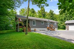 15065 Concession 3-4 Road, North Stormont, ON K0C 1K0