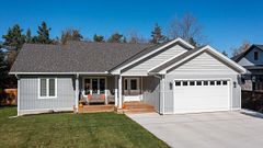 611 Sixth Street N, South Bruce Peninsula, ON N0H 2G0