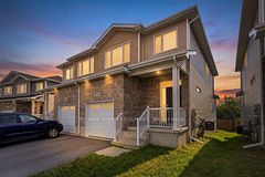 1233 Max Crescent, Kingston, ON K7P 0P3