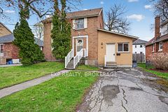 11 CARRUTHERS Avenue, Kingston, ON K7L 1L9
