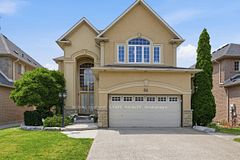 64 Joshua Avenue, Hamilton, ON L9K 1P8