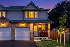 84 Westmeadow Drive 1, Kitchener, ON N2N 3P1