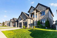 158 Acton Street, Strathroy-Caradoc, ON N7G 0C7