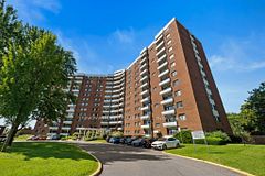 20 Chesterton Drive 1214, Cityview - Parkwoods Hills - Rideau Shore, ON K2E 6Z7