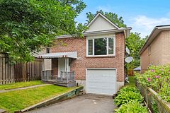 718 Mountain Ash Road, Peterborough, ON K9J 8K1