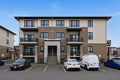 41 Carabiner Private, Orleans - Convent Glen and Area, ON K1W 0L7
