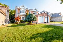 64 Carmine Crescent, St. Catharines, ON L2S 3M2