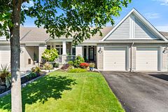 540 Silverbell Crescent, Blossom Park - Airport and Area, ON K1T 0P1