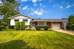 121 Lockhart Drive, St. Catharines, ON L2T 1W3