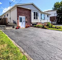 31 McGibbon Street, North Bay, ON P1B 8T5