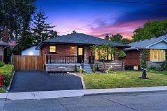 138 Rendell Boulevard, Hamilton, ON L8T 3P6