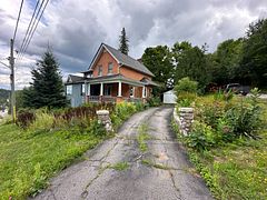 23 Lansdowne Street W, Huntsville, ON P1H 1W1