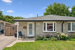 847 Doon Village Road, Kitchener, ON N2P 1A1