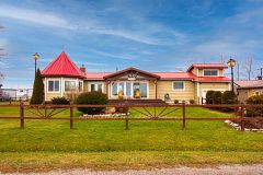 817 Lakeshore Road, Haldimand, ON N0A 1P0