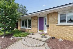 14 Cambridge Avenue, Kitchener, ON N2B 1N4