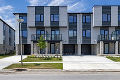 4255 Lismer Lane 9, London South, ON N6L 0B9
