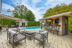 43 Meredith Drive, Middlesex Centre, ON N0M 2A0