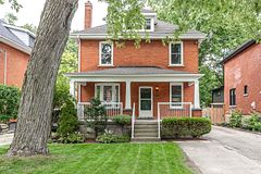 216 Douglas Street, Stratford, ON N5A 5P9