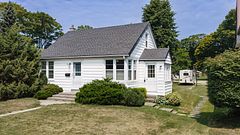 128 Britannia Road W, Goderich, ON N7A 2B3