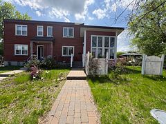 1222 Dorchester Avenue, Carlington - Central Park, ON K1Z 8E4