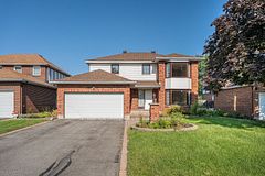 38 Bateman Drive, South of Baseline to Knoxdale, ON K2G 5H4