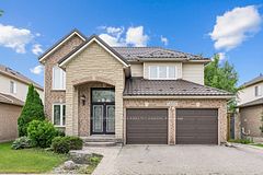 112 Lilywood Drive, Cambridge, ON N1P 1H1