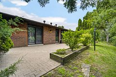 200 East Street S 502, Kawartha Lakes, ON K0M 1A0