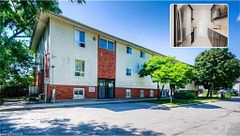 119 CEDAR Street S 15, Kitchener, ON N2G 3L6