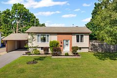 243 Grant Street, Carleton Place, ON K7C 2S2