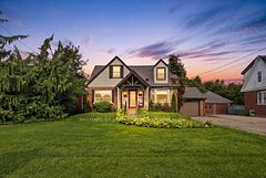35 Centennial Parkway S, Hamilton, ON L8G 2C1