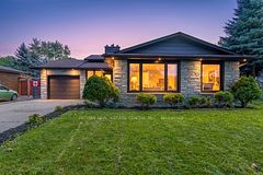 448 Mitchell Avenue, Niagara Falls, ON L2E 6R7