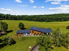 4566 Harwood Road, Hamilton Township, ON K0K 1C0